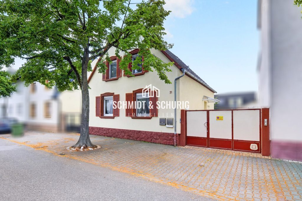 Immobilienangebot - Waghäusel / Wiesental - Alle - Vermietetes Einfamilienhaus in gewachsener Wohnlage – solide Basis mit Gestaltungspotenzial