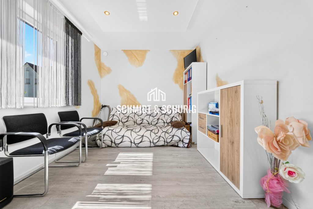 Gästezimmer Immobilienangebot - Eisingen - Alle - Attraktiver Bungalow mit viel Wohnkomfort in Eisingen