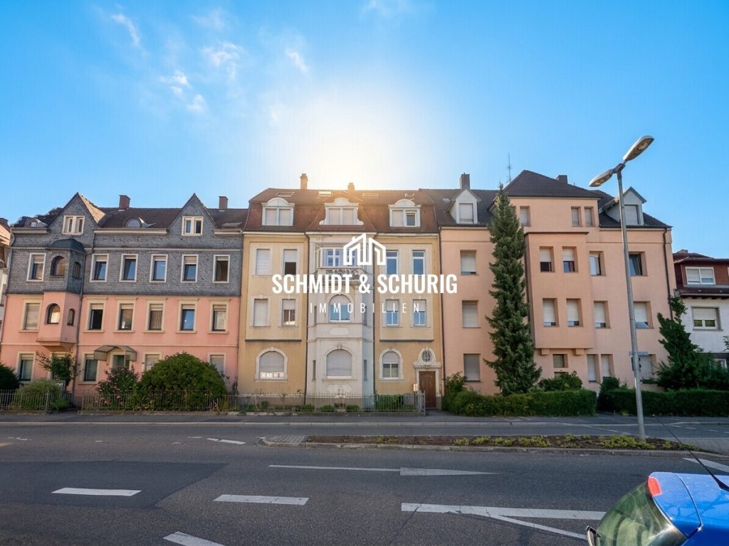 Immobilienangebot - Bruchsal - Alle - Altbauwohnung mit Balkon und Stellplatz in Bruchsal
