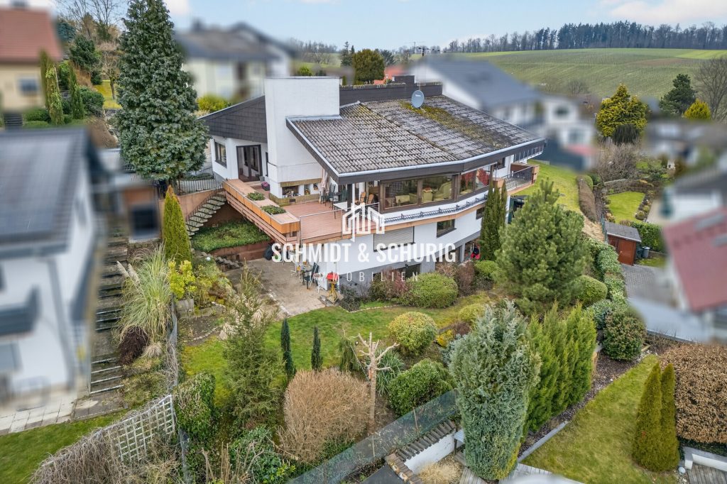 Immobilienangebot - Bruchsal / Helmsheim - Alle - Besondere Immobilie mit privater Wellnessoase in Helmsheim