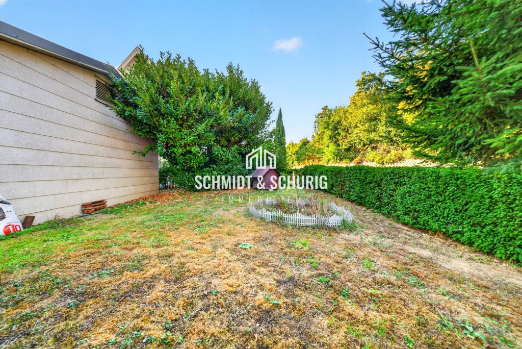 Immobilienangebot - Gondelsheim - Alle - Einfamilienhaus mit Nebengebäude und großem Grundstück mit viel Potenzial