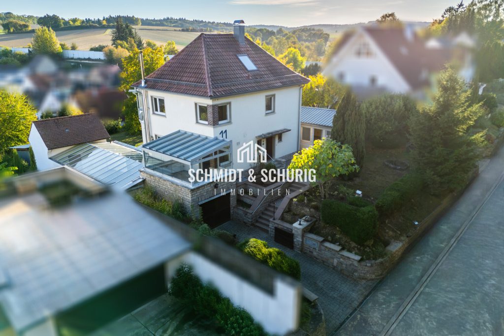 Immobilienangebot - Gondelsheim - Alle - Einfamilienhaus mit Nebengebäude und großem Grundstück mit viel Potenzial