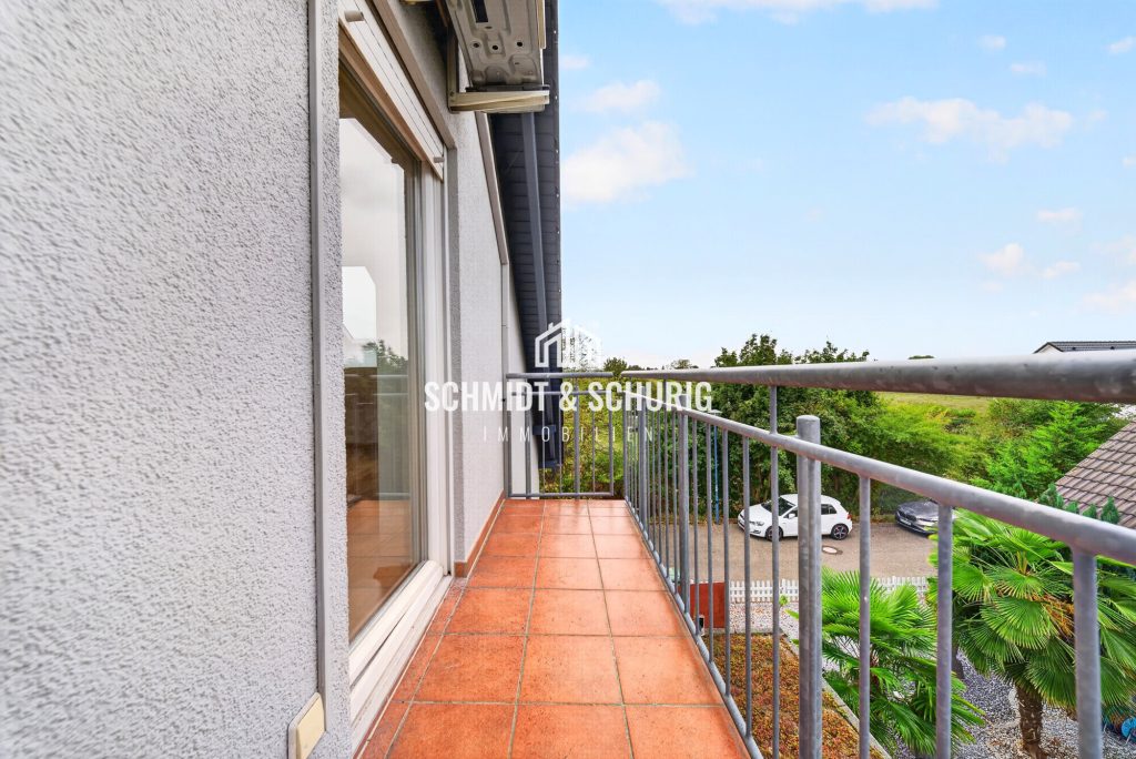 Immobilienangebot - Karlsdorf-Neuthard / Neuthard - Alle - Gepflegte Doppelhaushälfte in ruhiger Lage von Neuthard