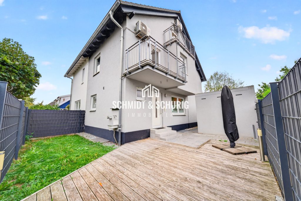 Immobilienangebot - Karlsdorf-Neuthard / Neuthard - Alle - Gepflegte Doppelhaushälfte in ruhiger Lage von Neuthard