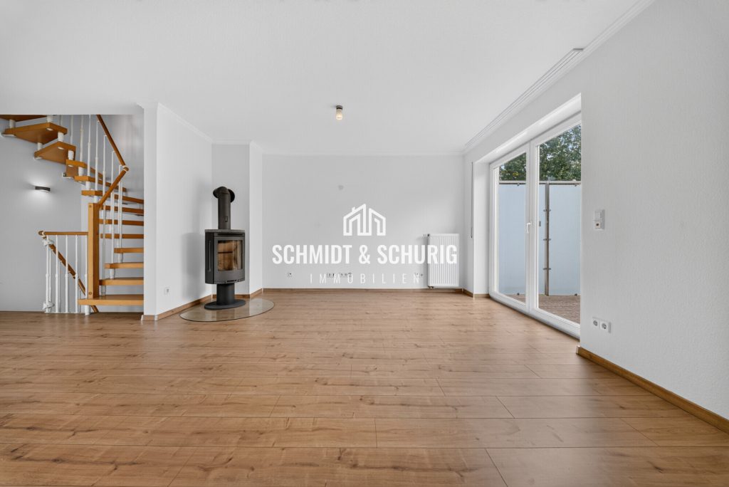 Immobilienangebot - Karlsdorf-Neuthard / Neuthard - Alle - Gepflegte Doppelhaushälfte in ruhiger Lage von Neuthard