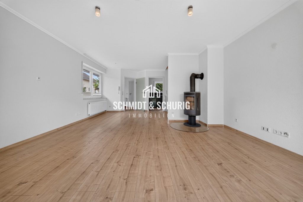 Immobilienangebot - Karlsdorf-Neuthard / Neuthard - Alle - Gepflegte Doppelhaushälfte in ruhiger Lage von Neuthard