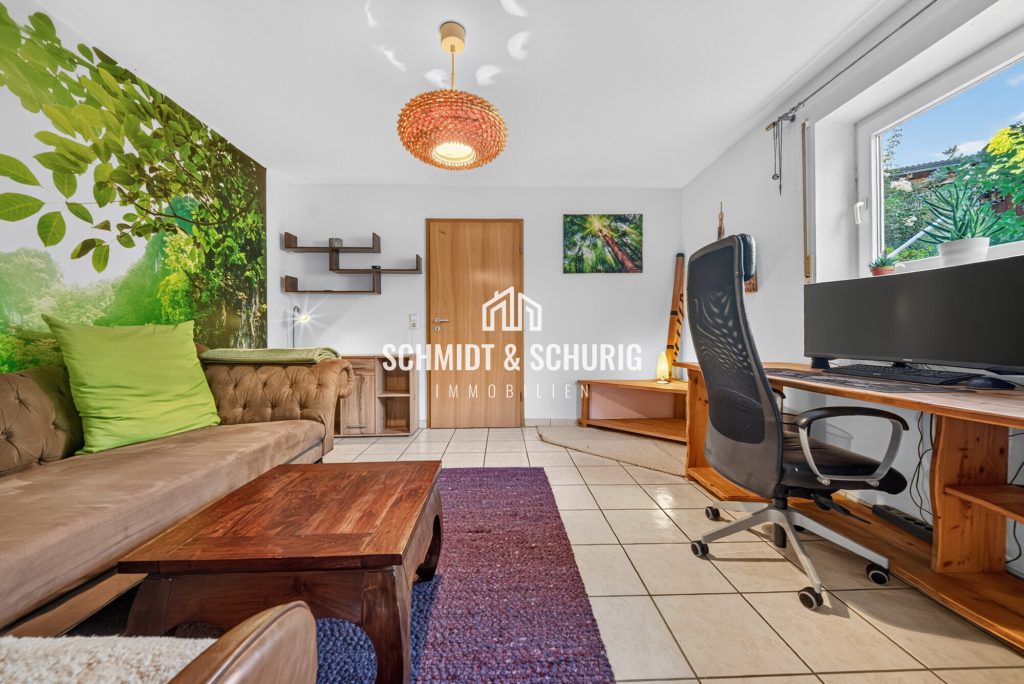 Wohnzimmer Einlieger Immobilienangebot - Kürnbach - Alle - Viel Platz für die Familie – Doppelhaushälfte mit Einliegerwohnung!