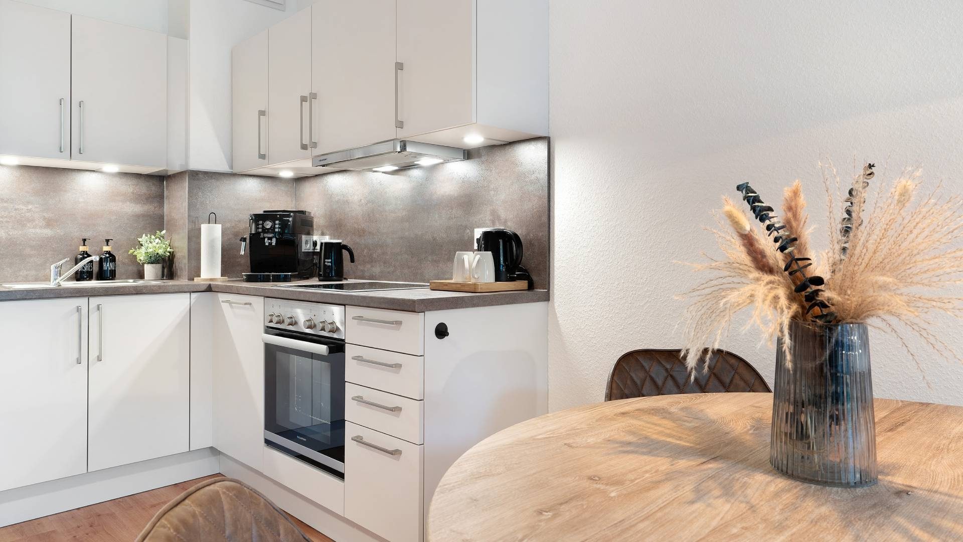 Immobilienangebot - Freiburg - Wohnen & Investment & Rest - Kronenmattenstraße, Freiburg-Wiehre - 
Solide Kapitalanlage