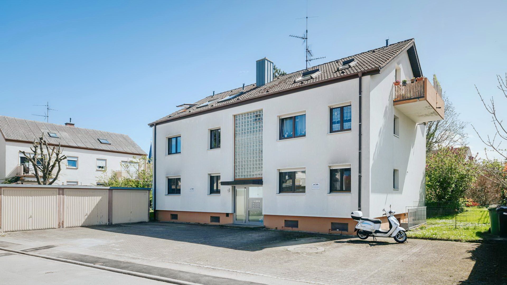 Immobilienangebot - Freiburg-Tiengen - Wohnen & Investment & Rest - Voll vermietetes Mehrfamilienhaus mit Potenzial zur Wertsteigerung