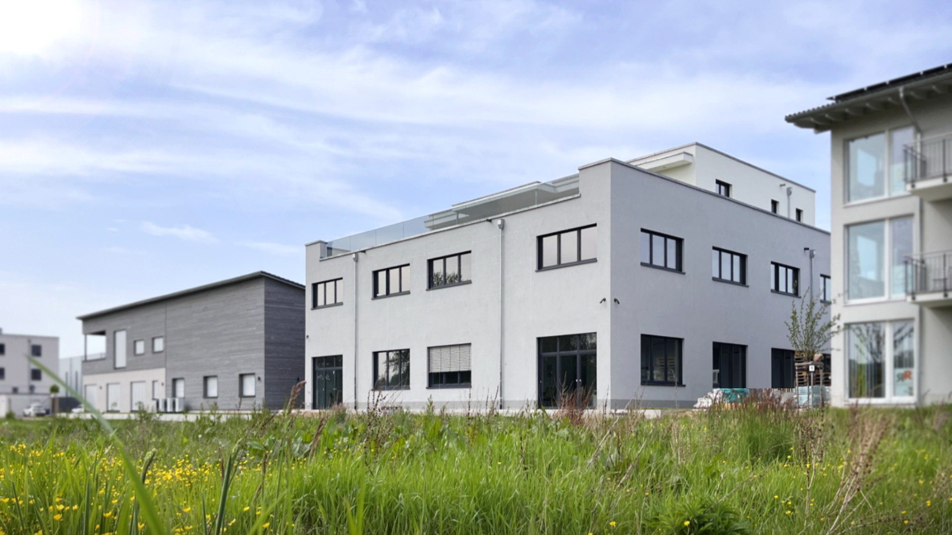 Immobilienangebot - Denzlingen - Gewerbe - Erstbezug: Flexibel ausbaubare Büro- oder Praxisfläche im Obergeschoss