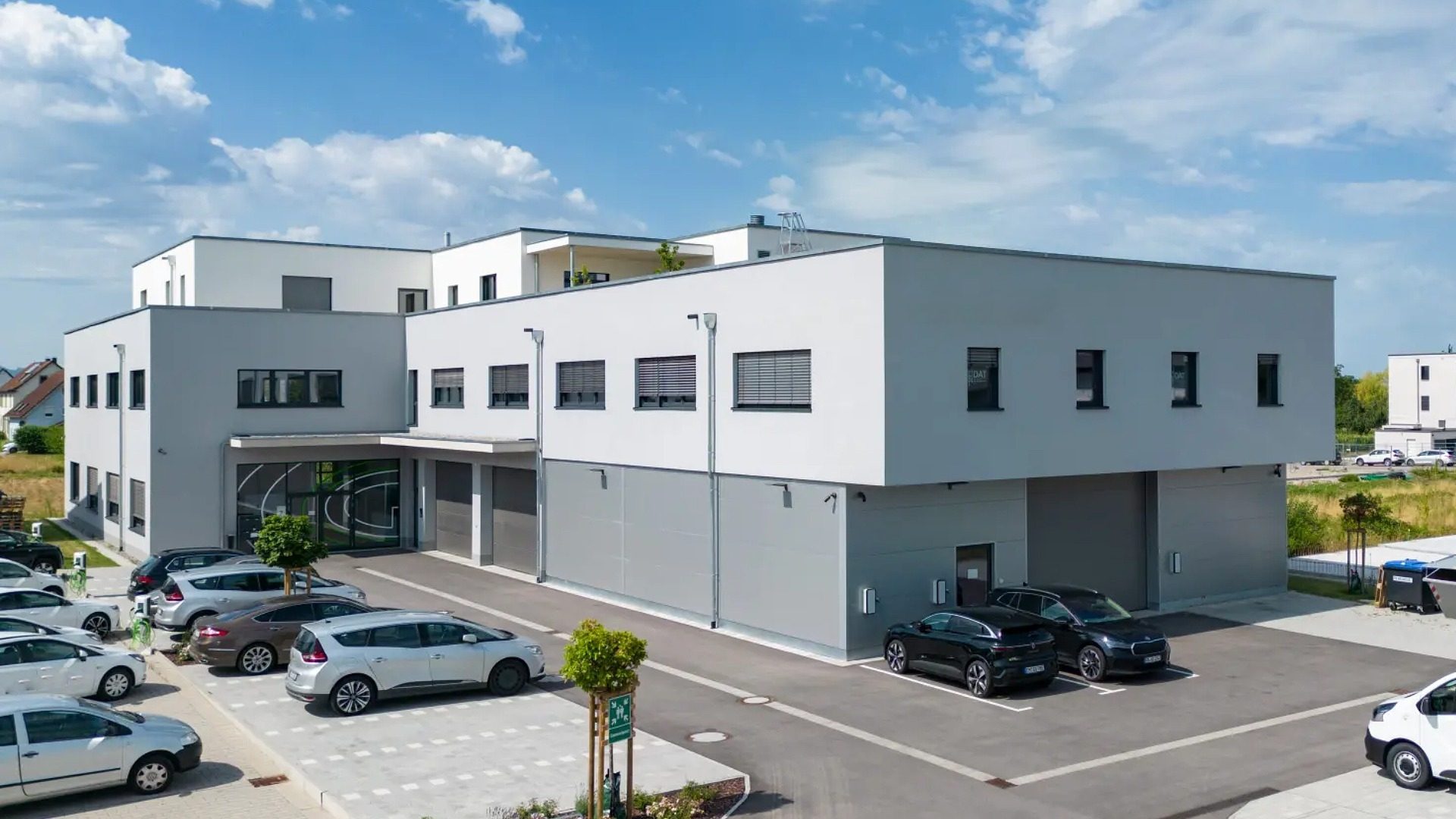 Immobilienangebot - Denzlingen - Gewerbe - Erstbezug: Flexibel ausbaubare Büro- oder Praxisfläche im Obergeschoss