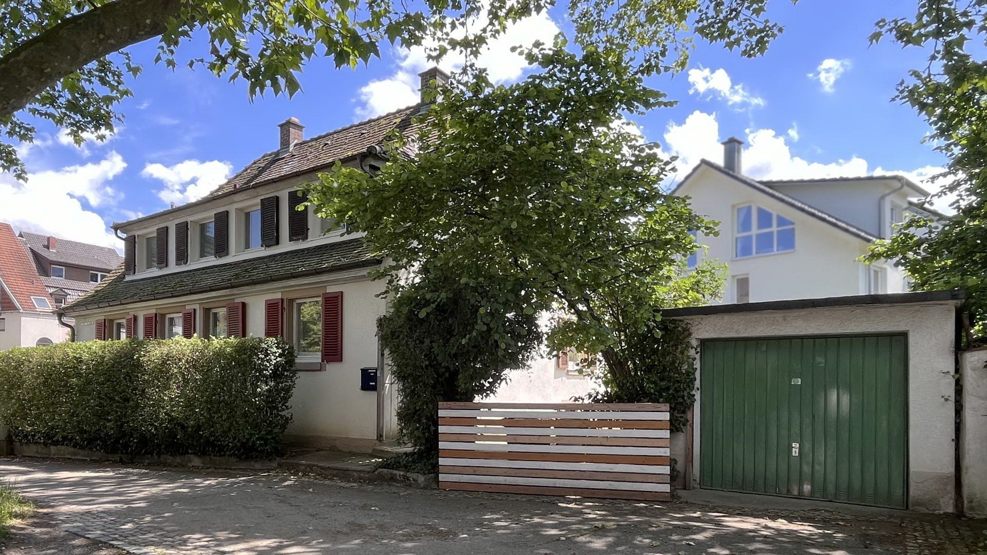 Immobilienangebot - Freiburg i. Br. / Zähringen - Wohnen & Investment & Rest - Zähringen | Altbau-Doppelhaus in familienfreundlicher Umgebung