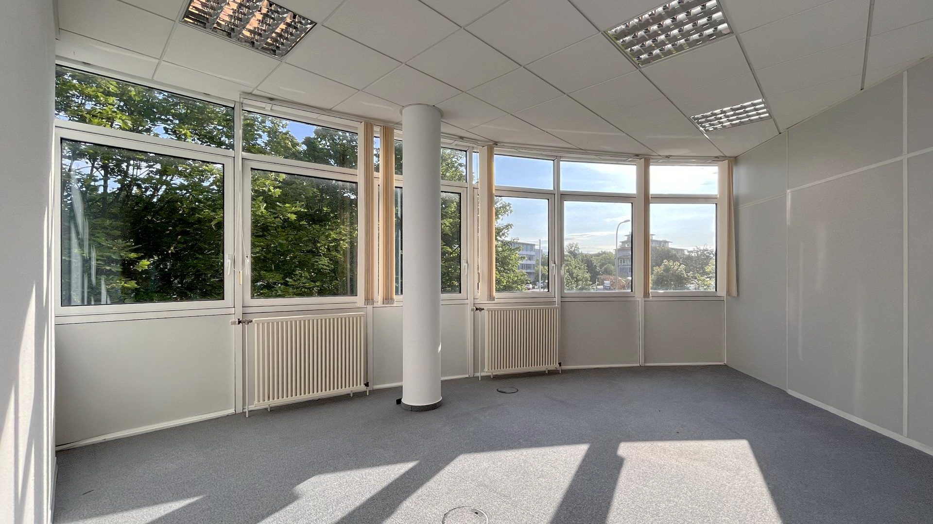 Immobilienangebot - Freiburg i. Br. / Haid - Gewerbe - Ihr neuer Standort - großflächige Büro- oder Praxisflächen im Gewerbegebiet Haid
