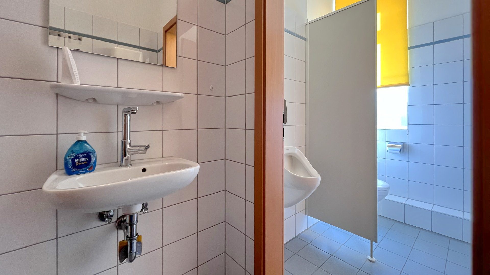 Immobilienangebot - Teningen - Wohnen & Investment & Rest - Ehemalige Zigarrenfabrik mit 8 Wohnungen und 3 Büros in grüner Ortsrandlage