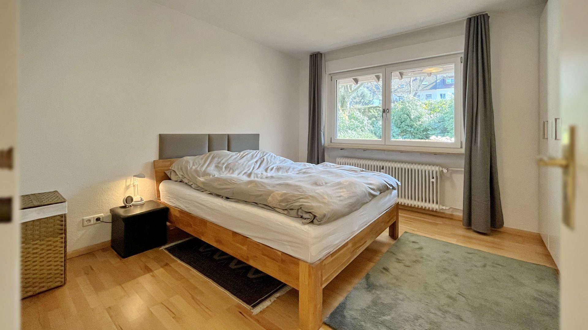 Immobilienangebot - Freiburg i. Br. / Littenweiler - Wohnen & Investment & Rest - Littenweiler | 5,5-Zimmer-Wohnung mit großer Dachterrasse und Privatgarten