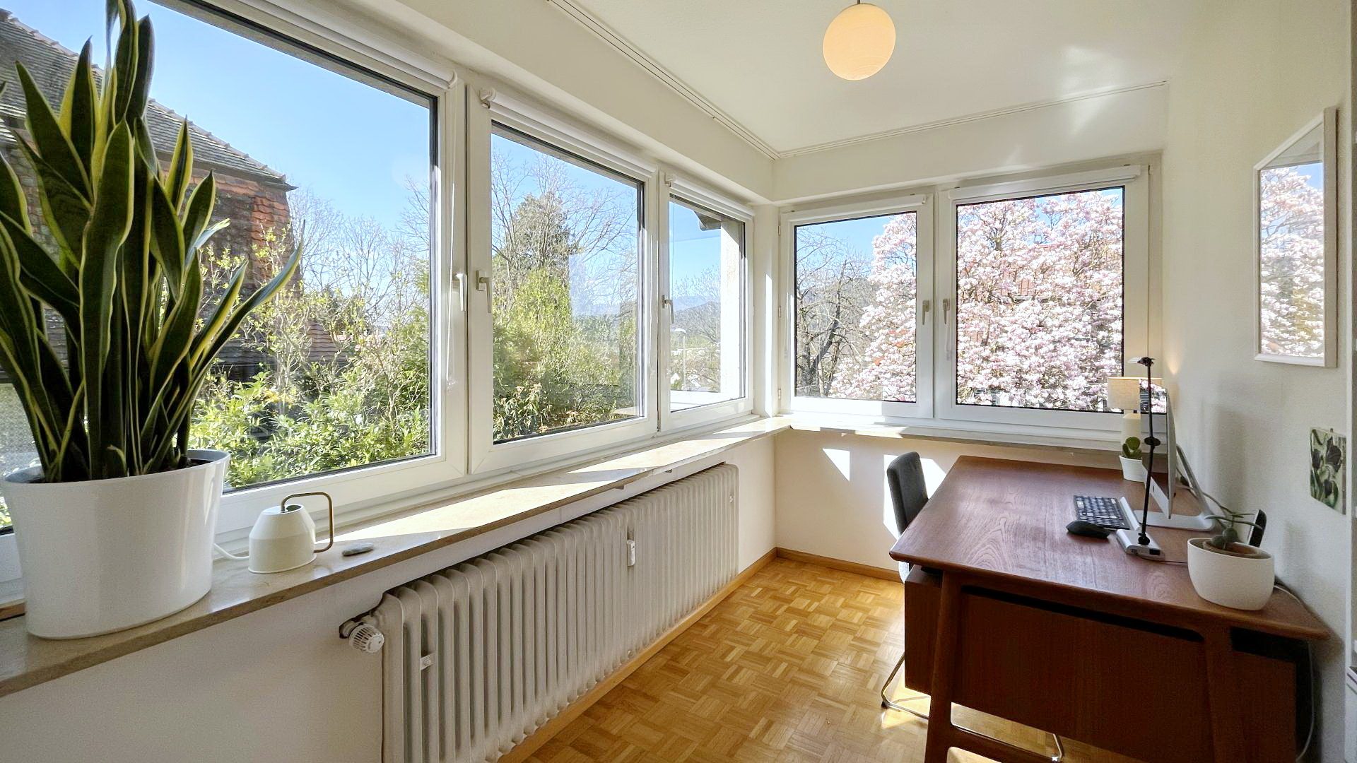 Immobilienangebot - Freiburg i. Br. / Littenweiler - Wohnen & Investment & Rest - Littenweiler | 5,5-Zimmer-Wohnung mit großer Dachterrasse und Privatgarten