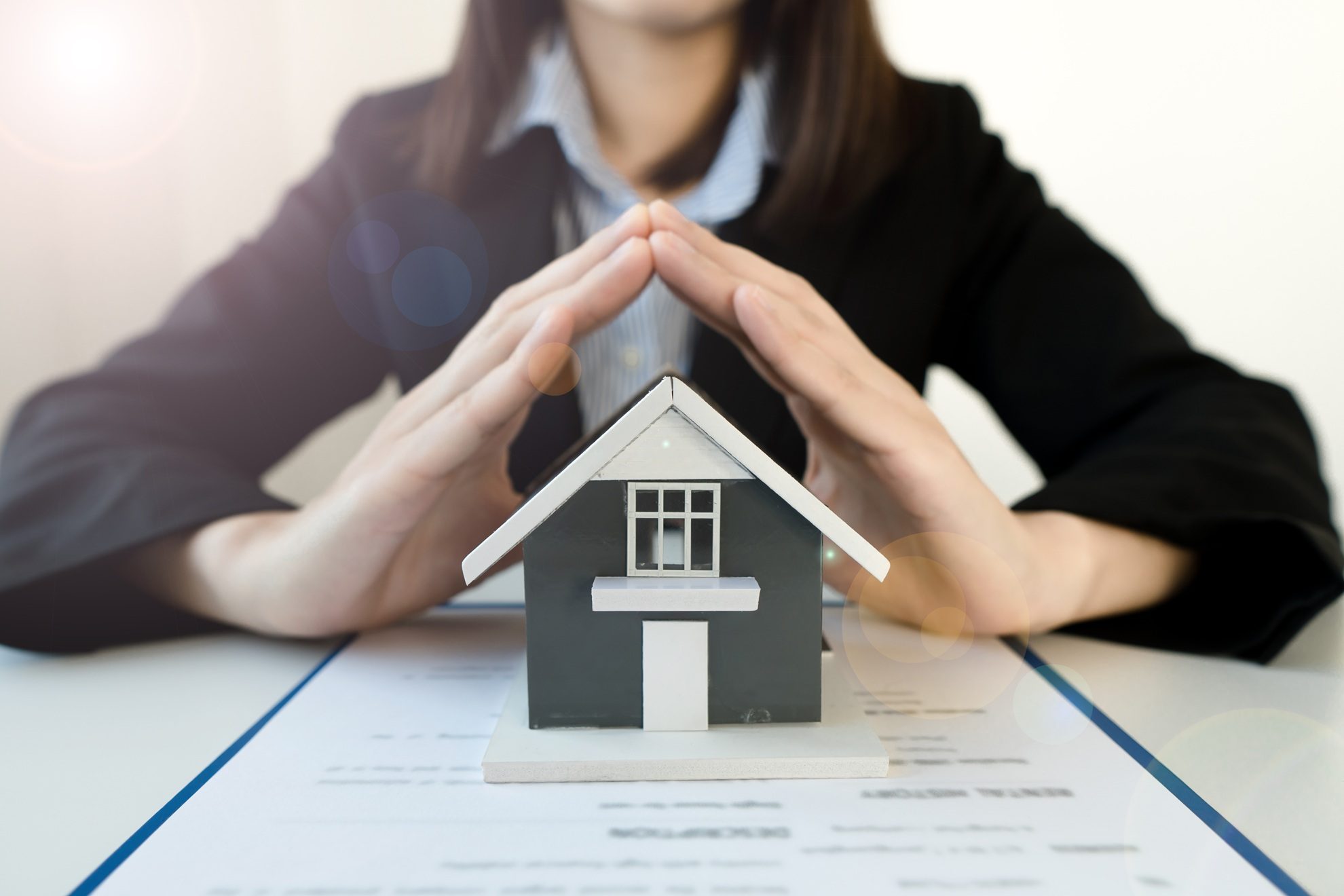 Versicherungen für Immobilieneigentümer - Gisinger informiert