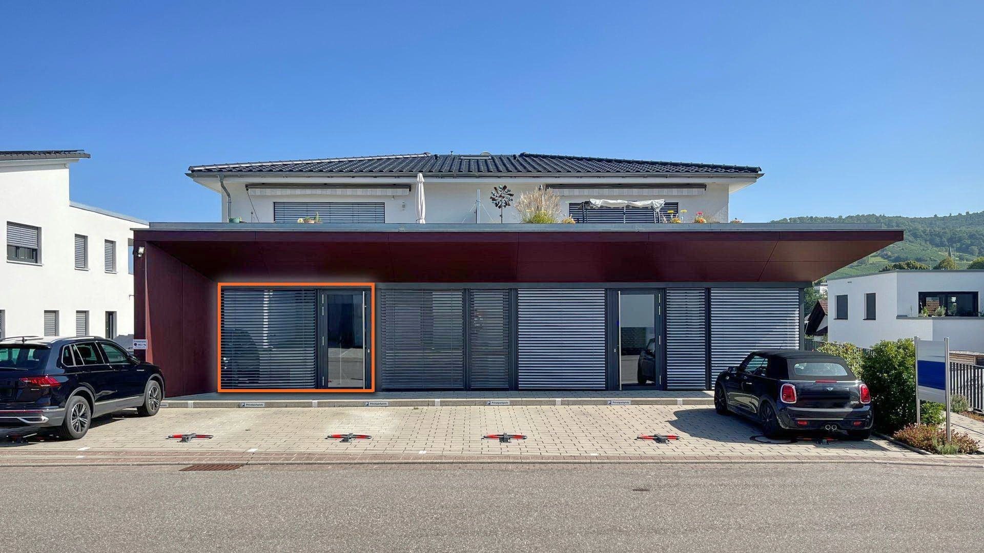 Immobilienangebot - Ebringen - Gewerbe - Helles Büro mit befahrbarer Werkstatt- oder Lagerfläche