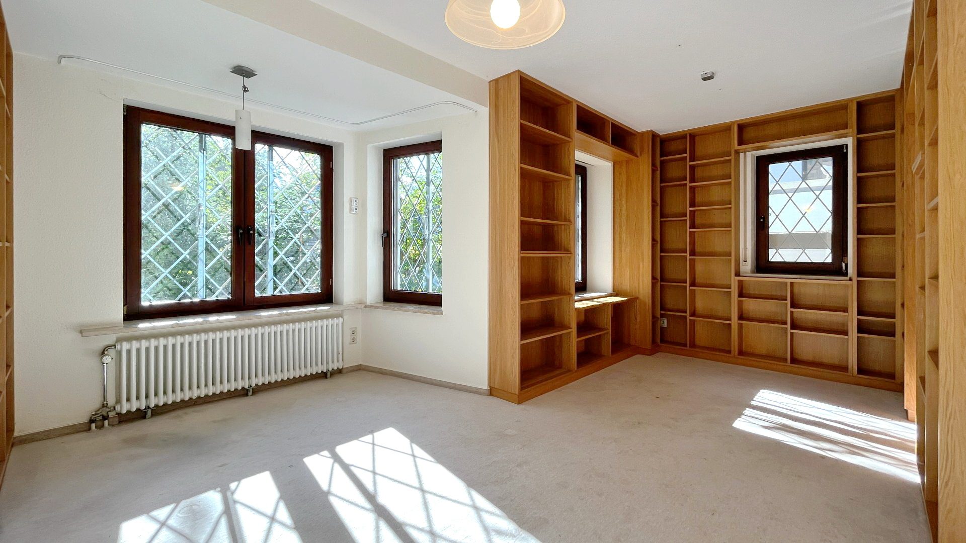 Immobilienangebot - Freiburg i. Br. / Zähringen - Wohnen & Investment & Rest - Zähringen | Charmante Doppelhaushälfte am Hang