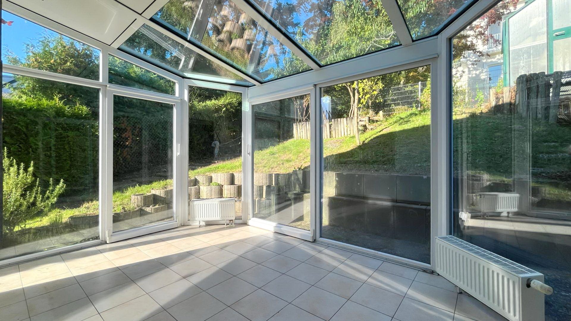 Immobilienangebot - Freiburg i. Br. / Zähringen - Wohnen & Investment & Rest - Zähringen | Charmante Doppelhaushälfte am Hang