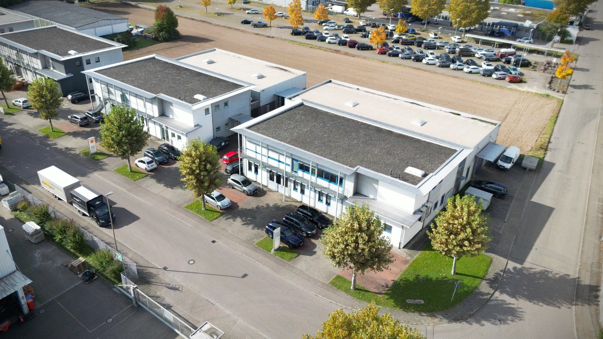Immobilienangebot - Lahr - Gewerbe - Gewerbehalle mit Produktions- und Büroflächen in Lahr