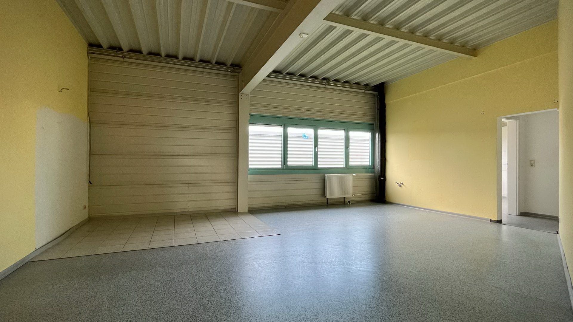 Immobilienangebot - Lahr - Gewerbe - Doppelstöckige Gewerbeliegenschaft mit Produktionhalle und vielseitigen Nutzungsmöglichkeiten