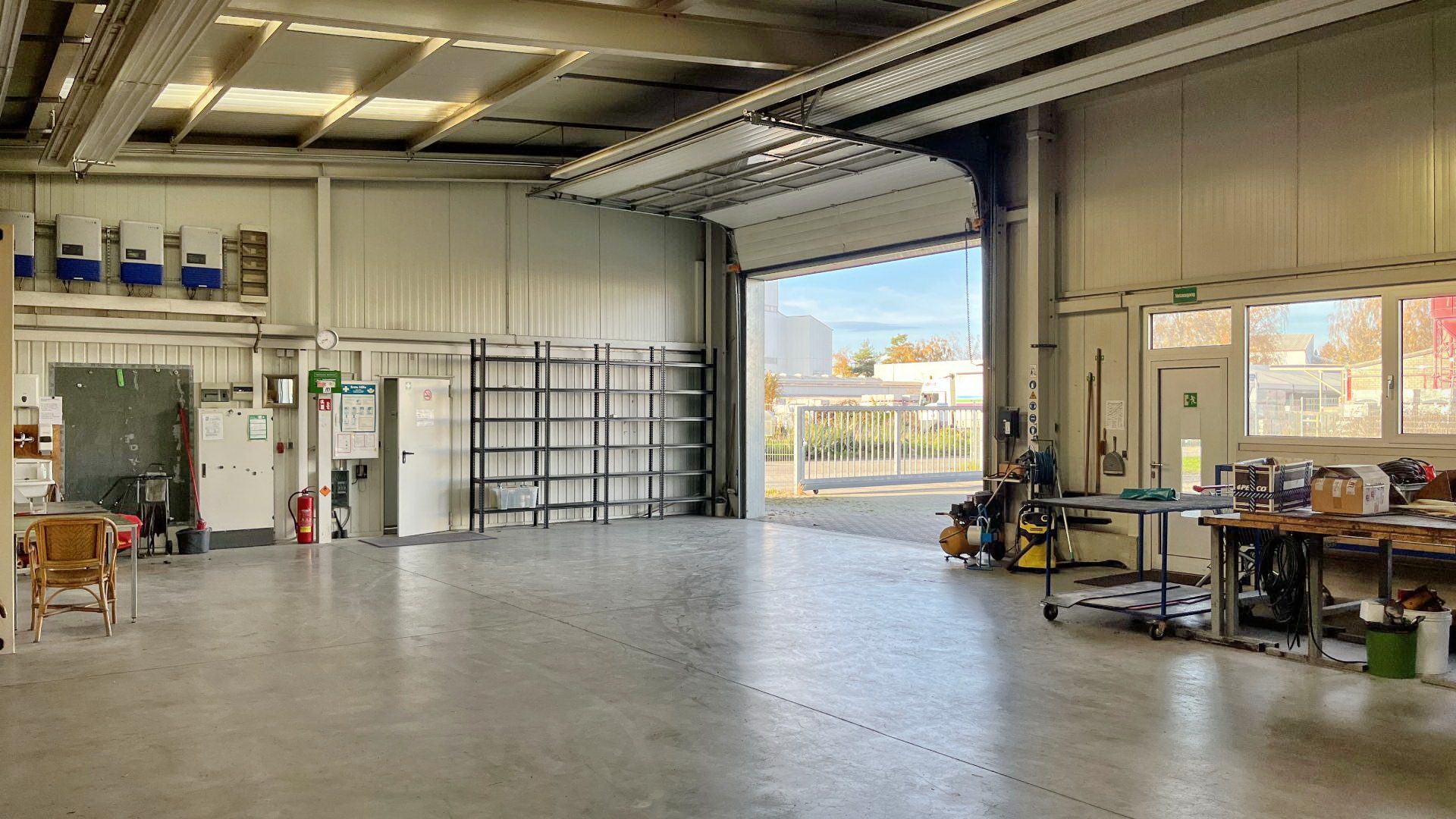 Immobilienangebot - Breisach am Rhein / Niederrimsingen - Gewerbe - Vielseitige Gewerbehalle mit großer Freifläche