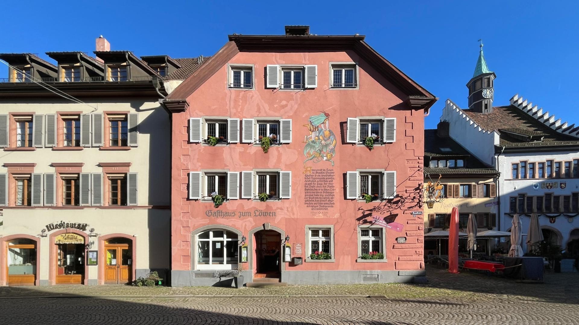 Immobilienangebot - Staufen im Breisgau - Gewerbe - "Gasthaus zum Löwen" - Traditionsgasthof am Marktplatz von Staufen