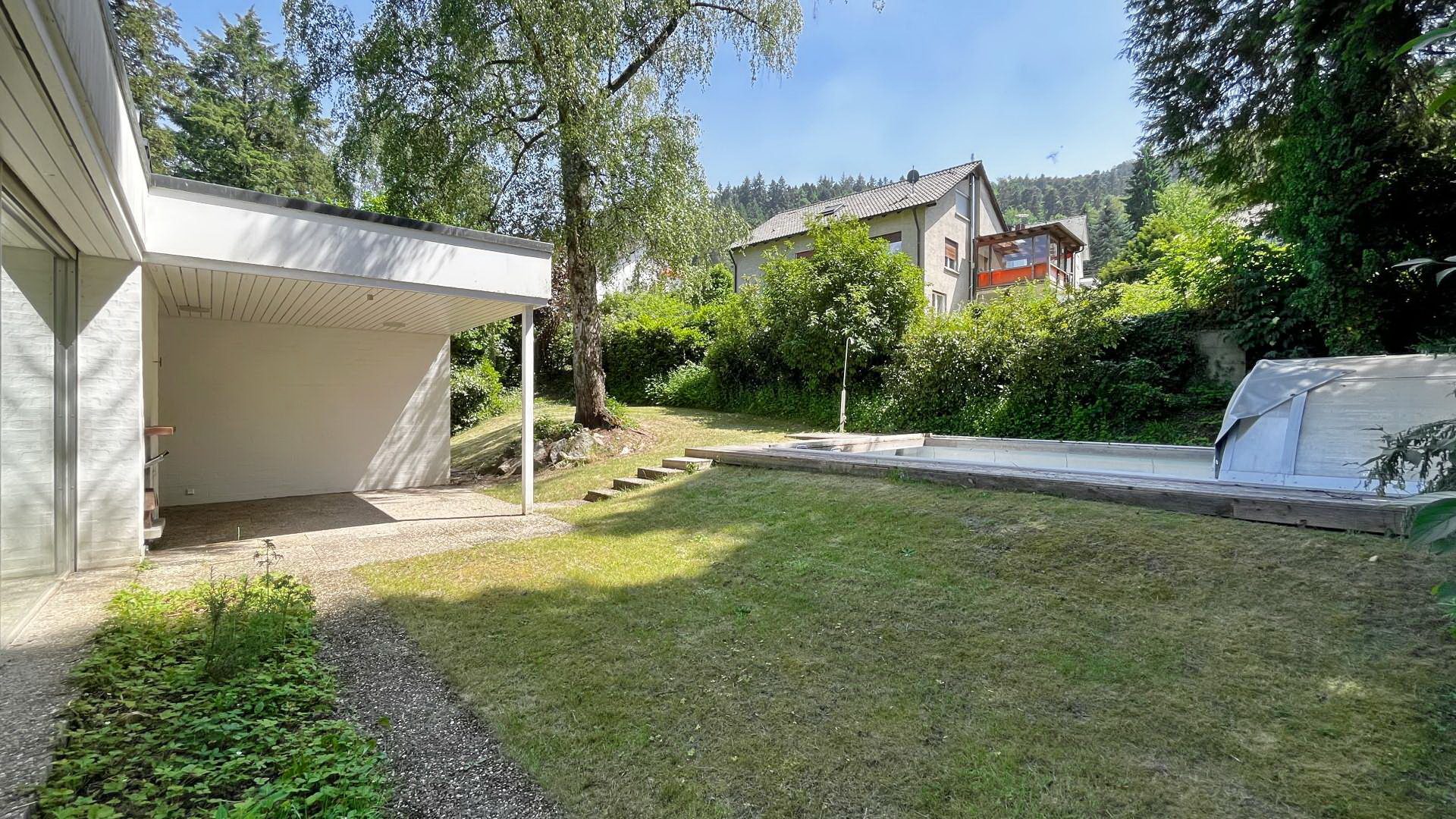Immobilienangebot - Freiburg im Breisgau / Littenweiler - Wohnen & Investment & Rest - Lage trifft Potenzial: Klassischer Bungalow mit Entwicklungsoption in Freiburg-Littenweiler