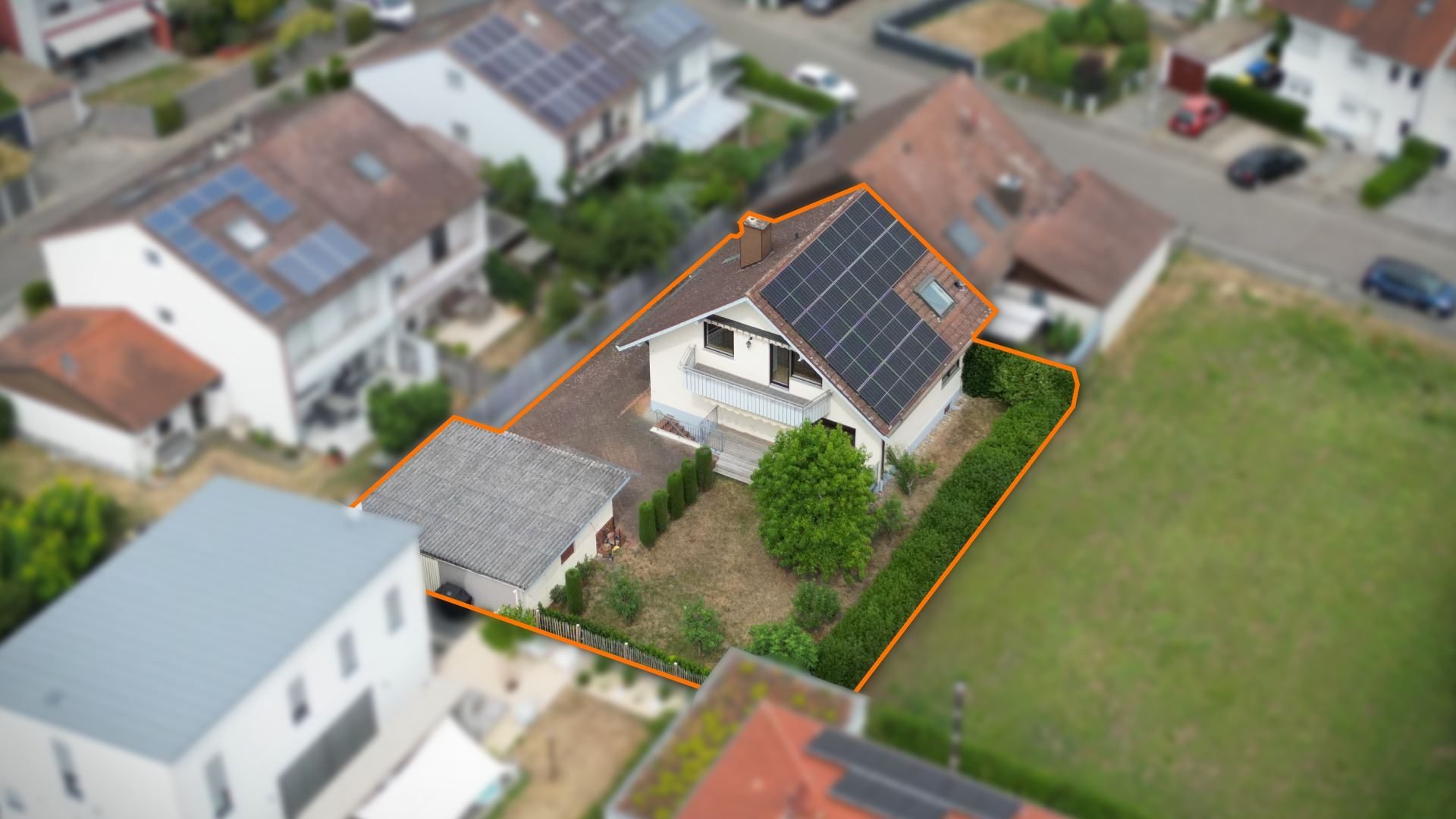 Immobilienangebot - Breisach am Rhein / Oberrimsingen - Wohnen & Investment & Rest - Ruhig gelegene Doppelhaushälfte in naturnaher Lage