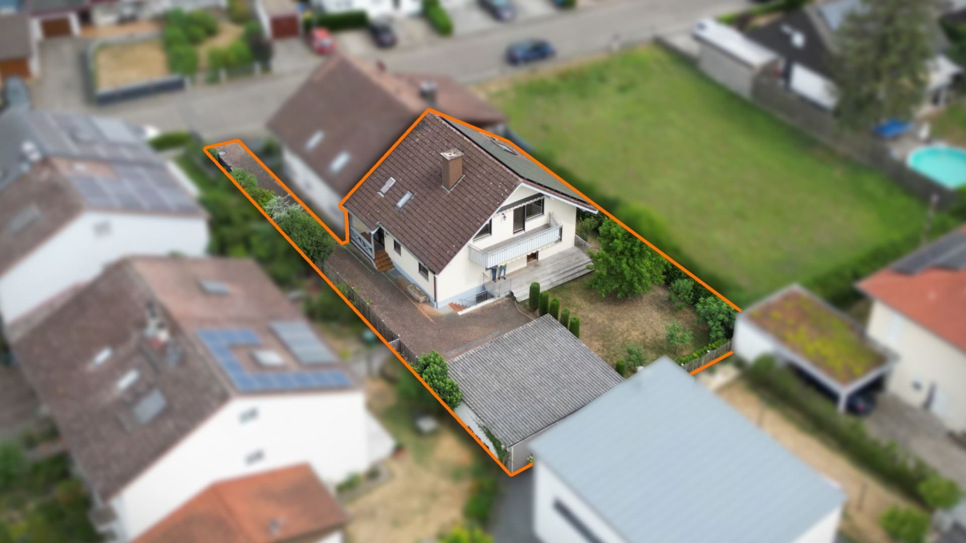 Immobilienangebot - Breisach am Rhein / Oberrimsingen - Wohnen & Investment & Rest - Ruhig gelegene Doppelhaushälfte in naturnaher Lage