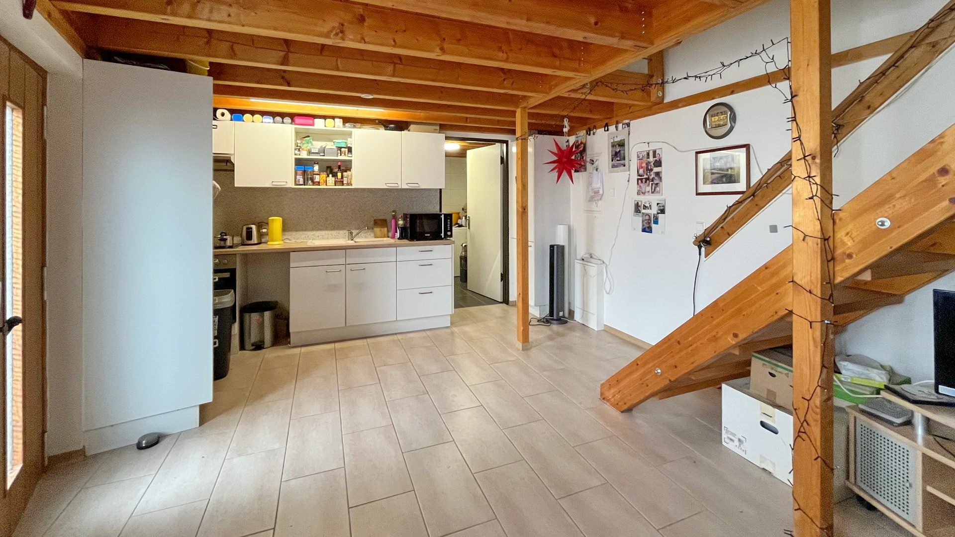 Immobilienangebot - Teningen / Köndringen - Wohnen & Investment & Rest - Bieterverfahren: Winzerhof mit großem Grundstück und Weinstube in Köndringen