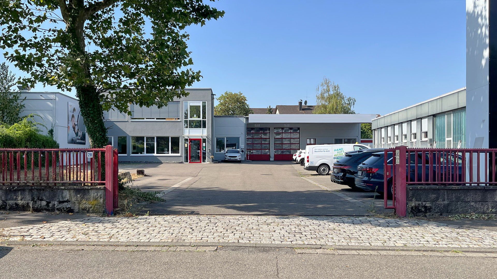 Immobilienangebot - Freiburg im Breisgau - Gewerbe - Moderne Werkstatthalle mit Büro- und Sozialräumen im Industriegebiet Freiburg Nord