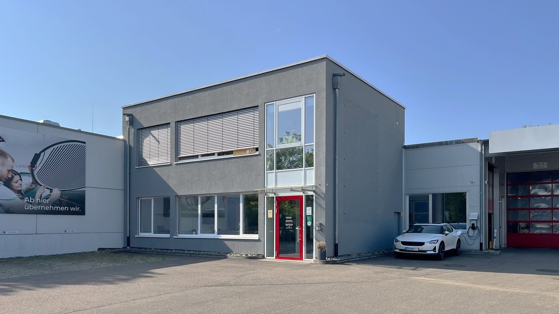 Immobilienangebot - Freiburg im Breisgau - Gewerbe - Moderne Werkstatthalle mit Büro- und Sozialräumen im Industriegebiet Freiburg Nord