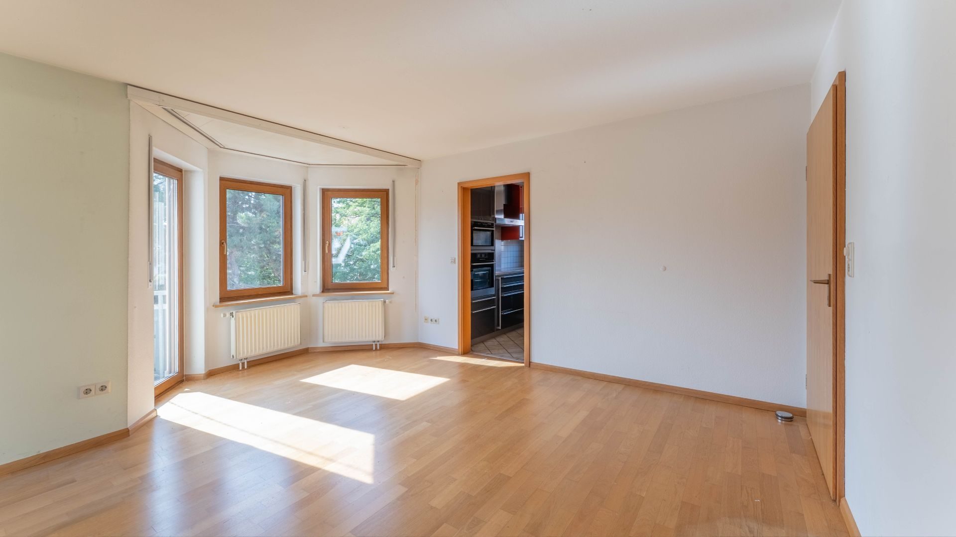 Immobilienangebot - Umkirch - Wohnen & Investment & Rest - Bezugsfreie Maisonettewohnung mit 3,5 Zimmern in Umkirch