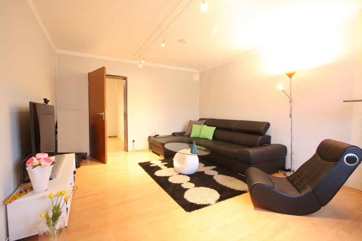 Ingo Leibinger Immobilienvermittlung - Immobilienangebot - Tuttlingen - Alle - Provisionsfrei! 2,5 Zimmer Wohnung mit Tiefgaragenstellplatz in der Tuttlinger City