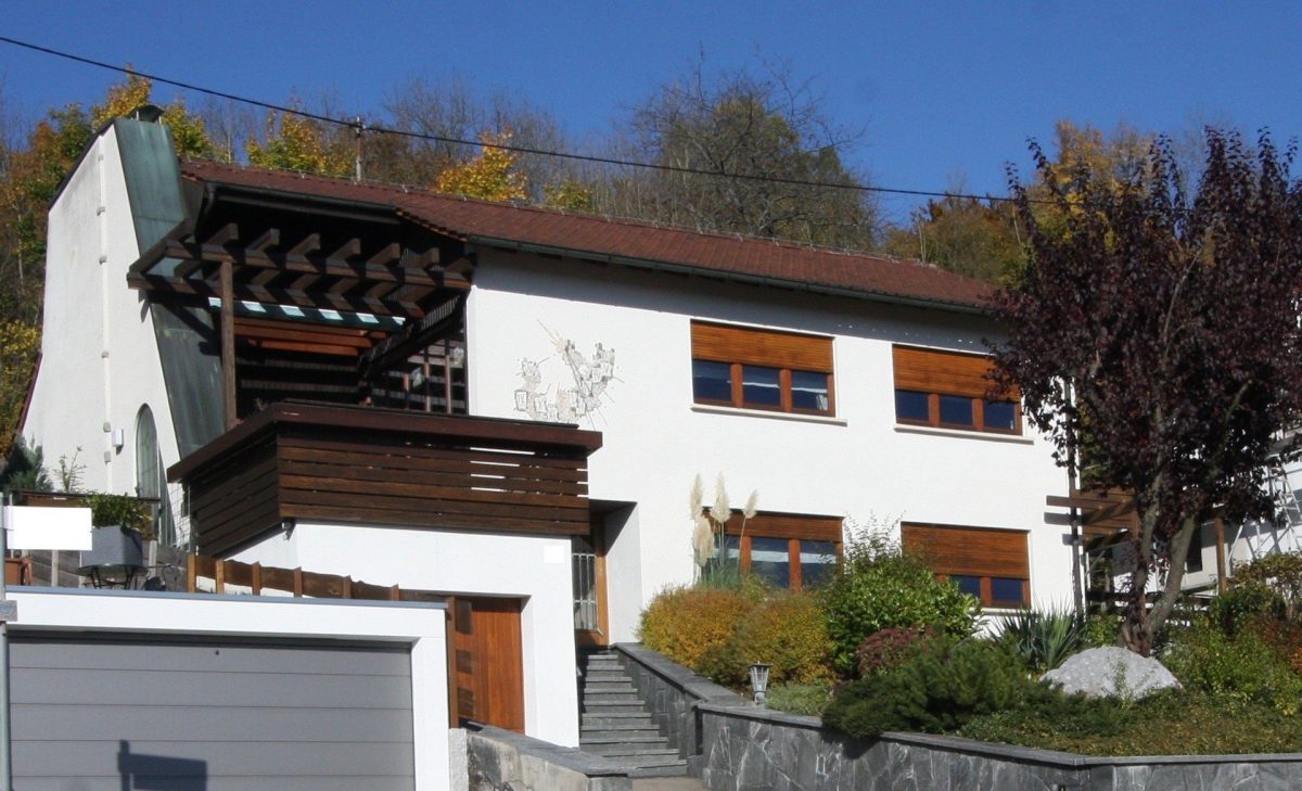 Ingo Leibinger Immobilienvermittlung - Immobilienangebot - Fridingen - Haus - Provisionsfrei! Einfamilienhaus in sonniger Aussichtslage