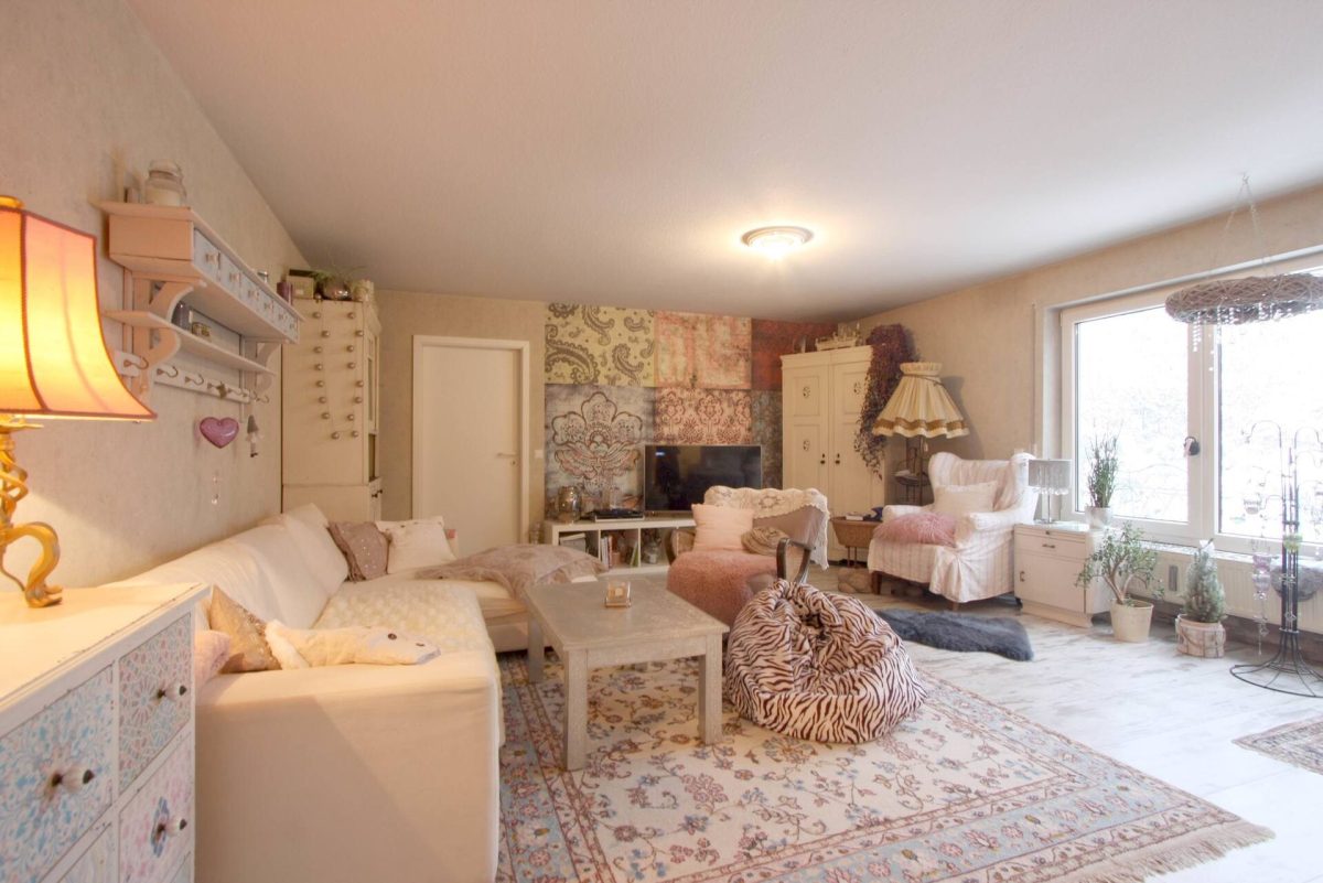 Ingo Leibinger Immobilienvermittlung - Immobilienangebot - Tuttlingen - Alle - Tolle 2,5 Zimmerwohnung mit Gartenanteil und Tiefgaragenstellplatz