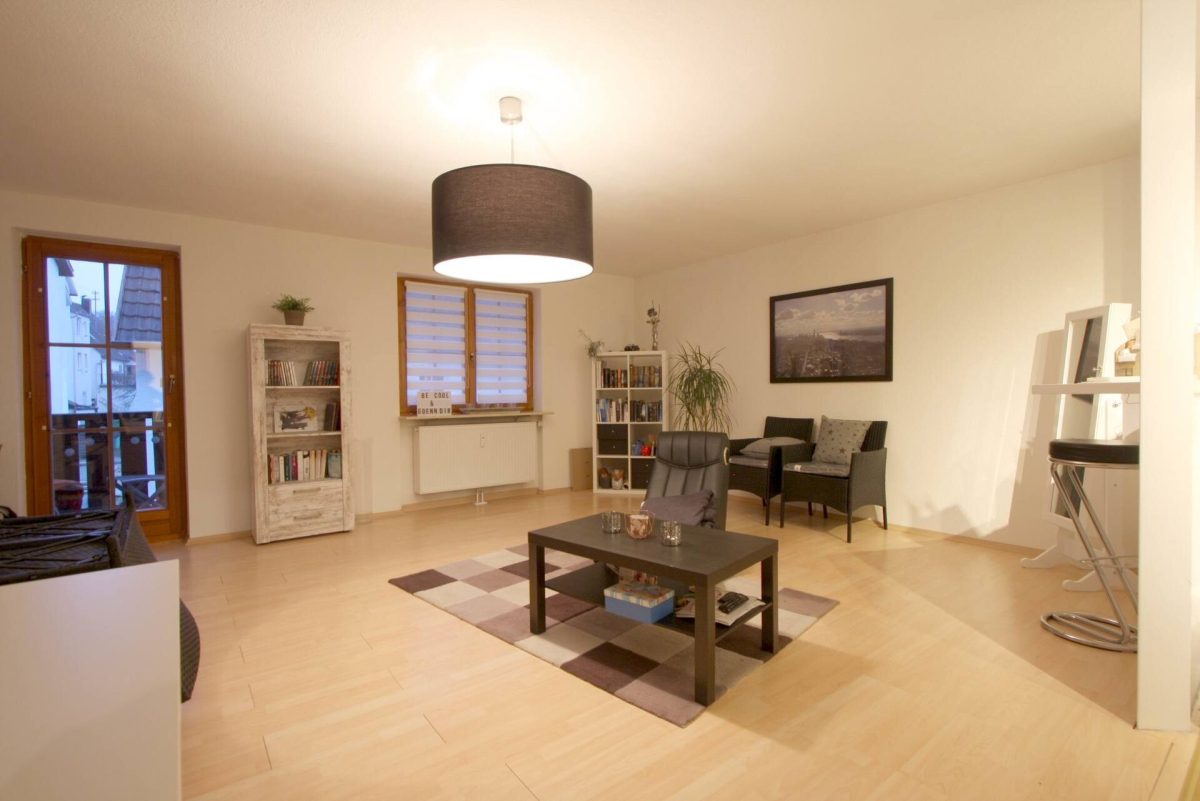 Ingo Leibinger Immobilienvermittlung - Immobilienangebot - Mhlheim - Alle - Gemütliche 2-Zimmer-Wohnung mit Balkon im Städtle