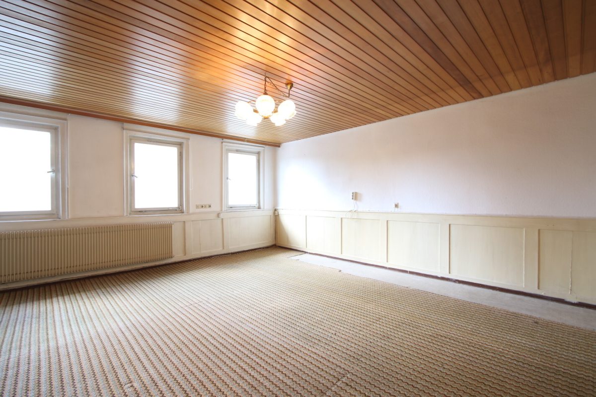 Ingo Leibinger Immobilienvermittlung - Immobilienangebot - Tuttlingen - Alle - PROVISIONSFREI! Ich bin größer als gedacht! Reihenhaus mit Blick aufs Donauufer!!