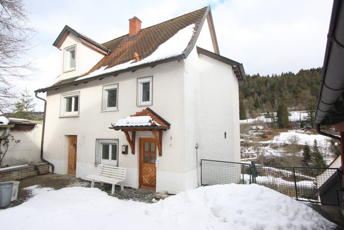Ingo Leibinger Immobilienvermittlung - Immobilienangebot - Mhlheim - Alle - Außergewöhnliche 3-Zimmer Wohnung im Städtle mit 
traumhafter Aussicht!