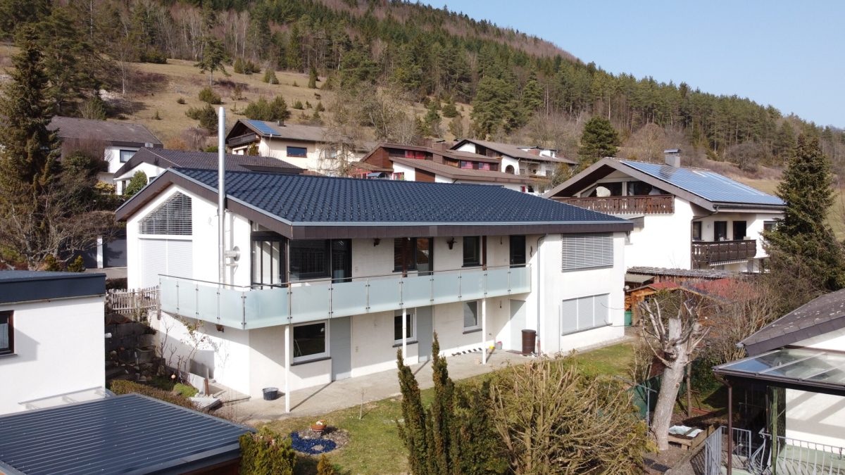 Ingo Leibinger Immobilienvermittlung - Immobilienangebot - Mhlheim - Alle - Großes Haus mit Einliegerwohnung in Mühlheim!