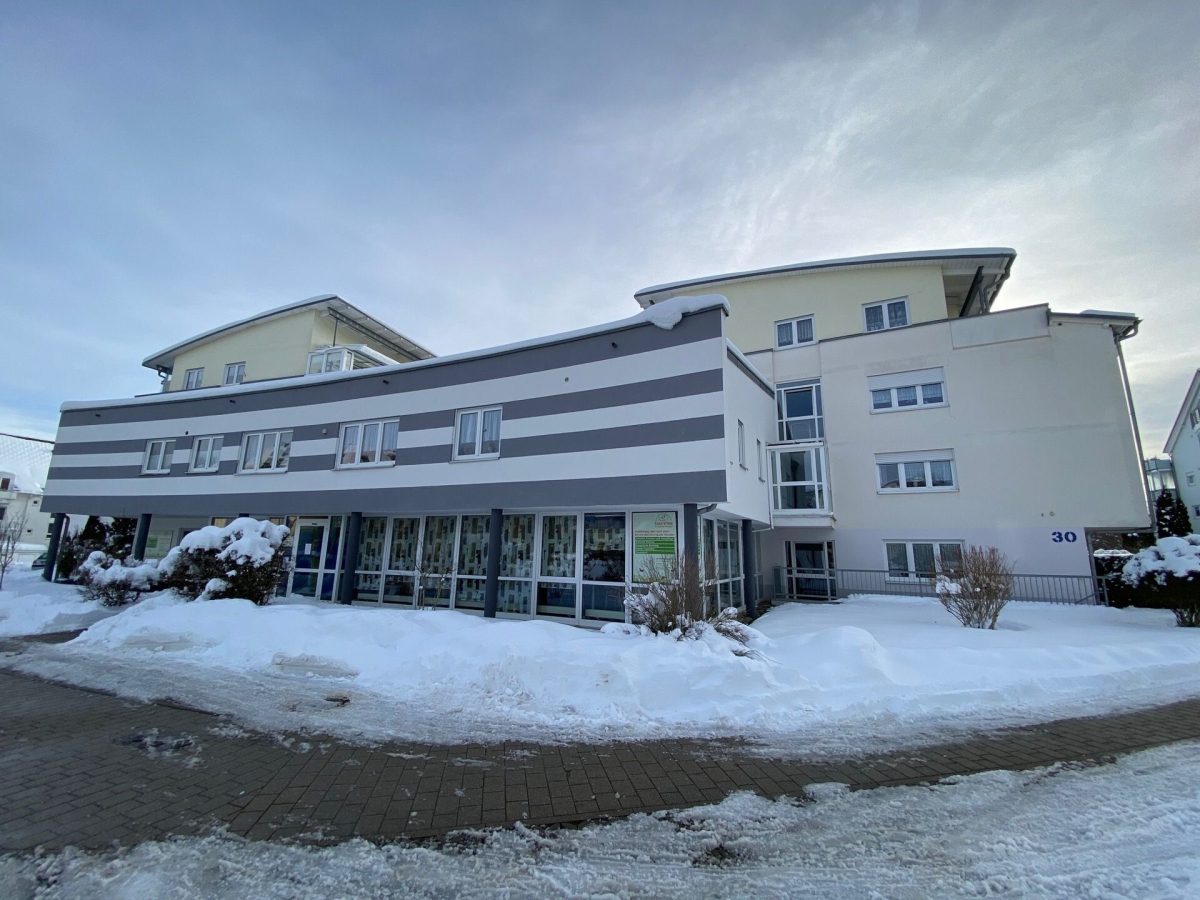 Ingo Leibinger Immobilienvermittlung - Immobilienangebot - Bad Drrheim - Alle - 2-Zimmer Wohnung in einer Anlage für "Betreutes Wohnen" in schöner Randlage von Bad Dürrheim!