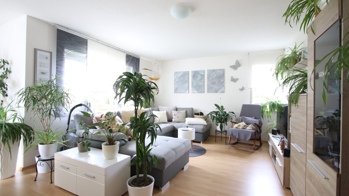 Ingo Leibinger Immobilienvermittlung - Immobilienangebot - Trossingen - Alle - Gemütliche 2,5-Zimmerwohnung mit Balkon in Trossingen!