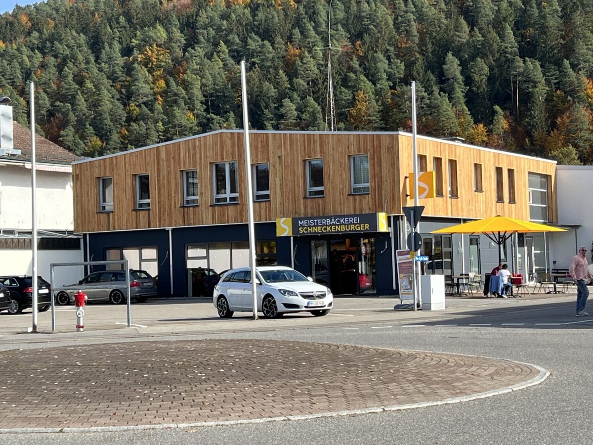 Ingo Leibinger Immobilienvermittlung - Immobilienangebot - Tuttlingen - Alle - Büro-/Praxisflächen mit Parkplätzen über der neuen Schneckenburger-Filiale