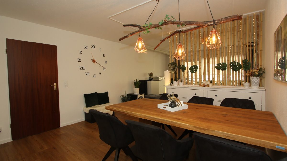 Ingo Leibinger Immobilienvermittlung - Immobilienangebot - Immendingen - Alle - Sehr modern gestaltete 5-Zimmer Wohnung mit gewissen Extras!