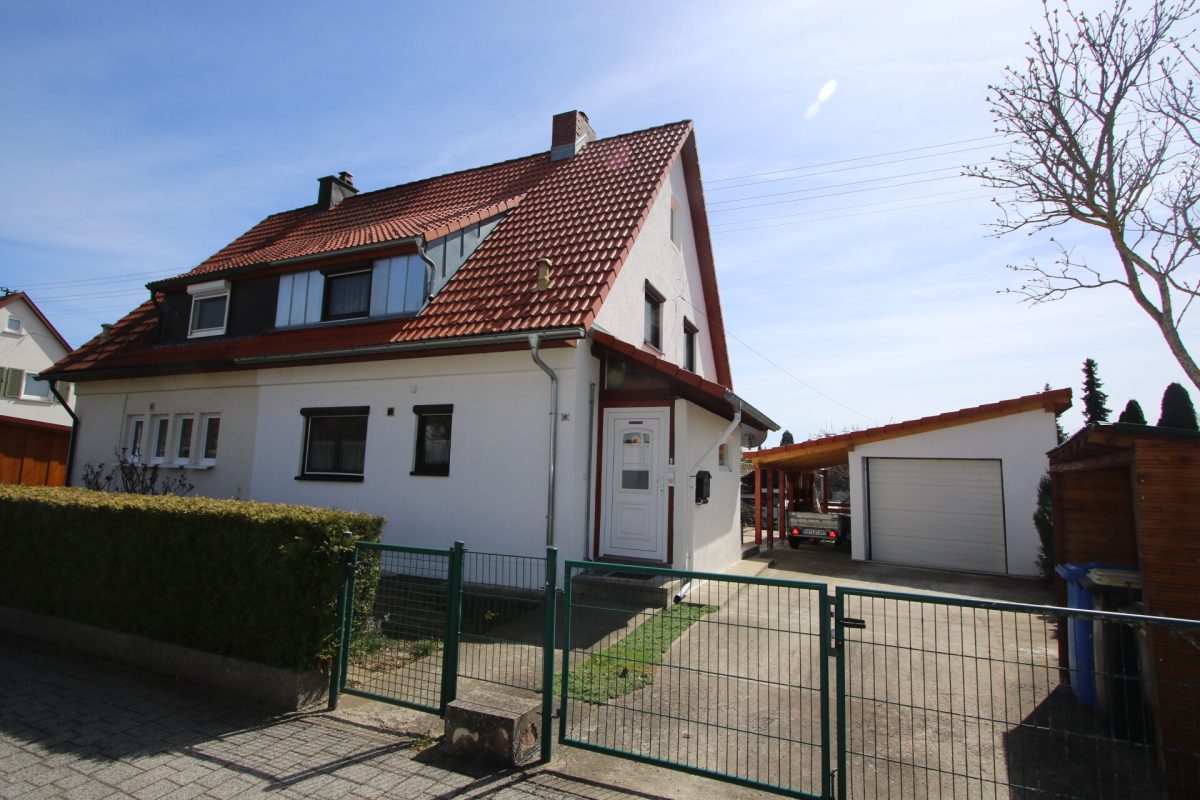 Ingo Leibinger Immobilienvermittlung - Immobilienangebot - Neuhausen - Alle - Doppelhaushälfte mit großem Garten und Garage!