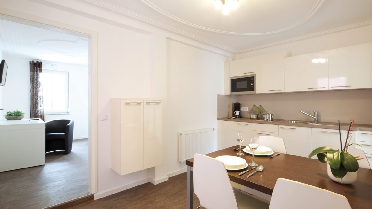 Ingo Leibinger Immobilienvermittlung - Immobilienangebot - Tuttlingen - Alle - Inflationgesicherte Kapitalanlage im Zentrum von Tuttlingen - rd. 6% Ertrag vom Kaufpreis
