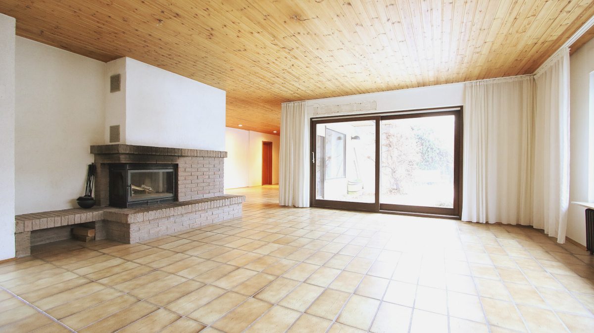 Ingo Leibinger Immobilienvermittlung - Immobilienangebot - Villingen-Schwenningen - Alle - Stilvolles Einfamilienhaus mit großem Garten in beliebter Wohnlage von VS-Villingen