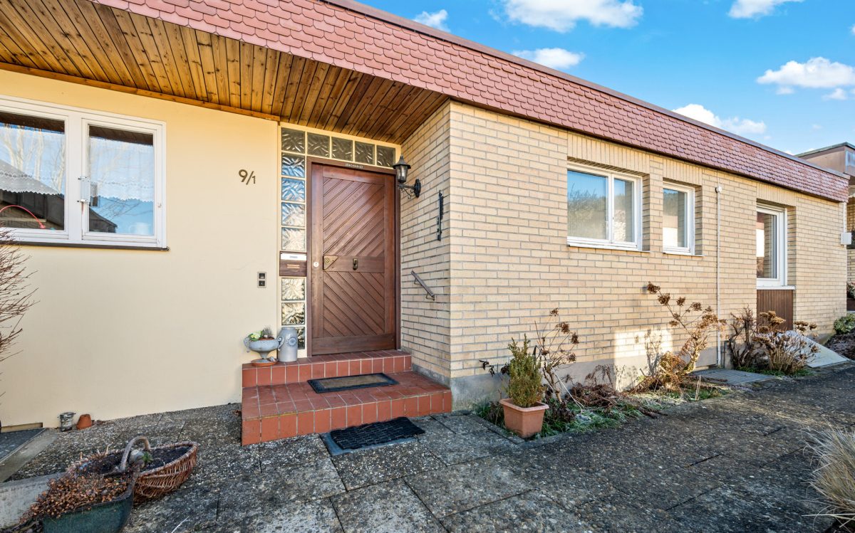 Ingo Leibinger Immobilienvermittlung - Immobilienangebot - Tuttlingen - Alle - Gepflegter Bungalow mit Terrasse und Garage in der Nordstadt